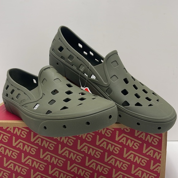 Vans Men’s Slip-On Trk
Grape Leaf
VN0A5HF850K
Sneakers - Picture 4 of 16